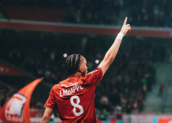 Gelandang serang Lille Ethan Mbappe1