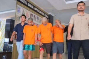 Polresta Bandar Lampung Tangkap Pencuri dan Penadah Kamera dan Ponsel Inventaris Rumah Sakit