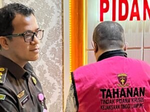 Budi Leksono Tangan Kanan Mantan Bupati Lampung Timur Jadi Tersangka