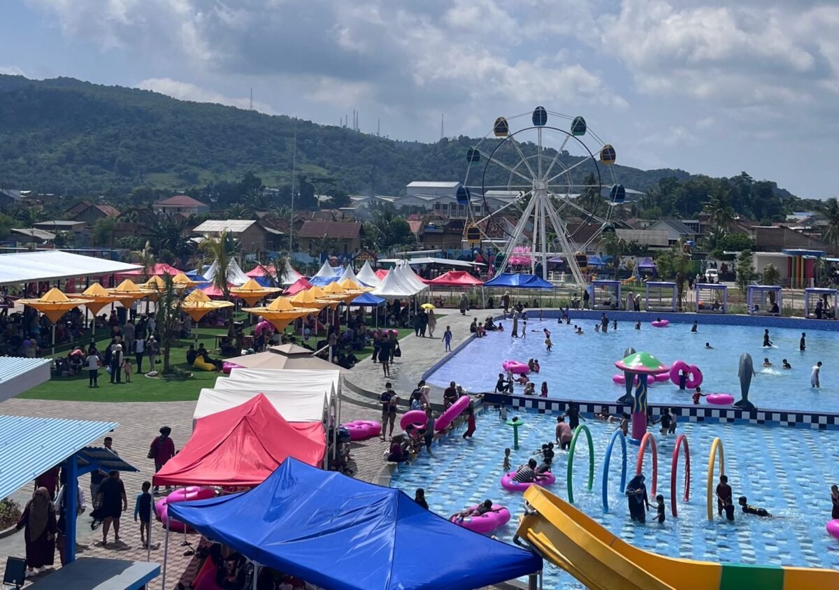 Taman Wisata Air Menjadi Alternatif Liburan Bersama Keluarga