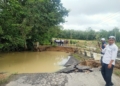 Jembatan Penghubung Antartiyuh Putus Lumpuhkan Aktivitas Warga