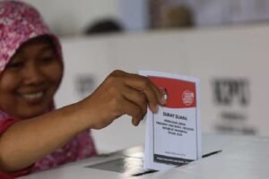 Pilkada via DPRD tak Hilangkan Politik Uang, Hanya Berpindah Arena kepada Elite Parpol