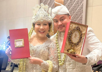 Boiyen Gugat Cerai Rully Anggi Akbar