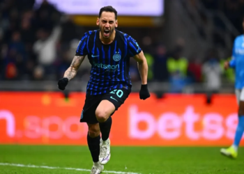 Gelandang Inter Milan Hakan Calhanoglu