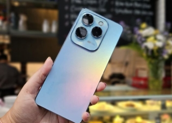Infinix Hot 40 Pro. Antara