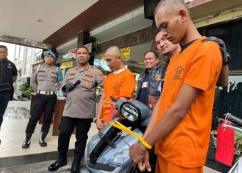 Polresta Bandar Lampung meringkus pelaku pencurian kendaraan bermotor (curanmor) yang beraksi di sejumlah wilayah Kota Bandar Lampung. (Foto: Lampost.co / Asrul Septian Malik)