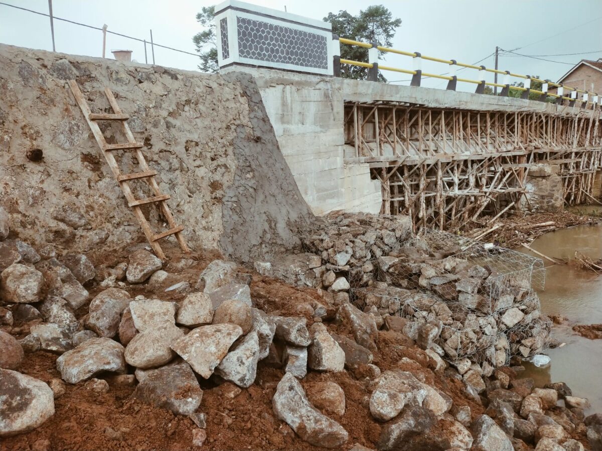 Kondisi terkini talud Jembatan Ulu Semong. (Dok PUPR)