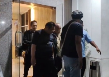 Penyidik Pidana Khusus Kejaksaan Tinggi (Kejati) Lampung kembali memeriksa H. Raden Kalbadi, ayah dari mantan Bupati Way Kanan dua periode, Raden Adipati Surya, Kamis, 22 Januari 2026. Dok Lampost.co