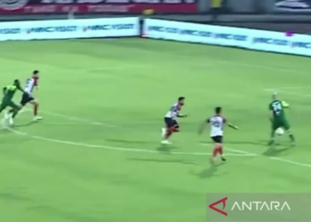 Madura United vs persebaya