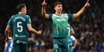 Penyerang Alaves Lucas Boye