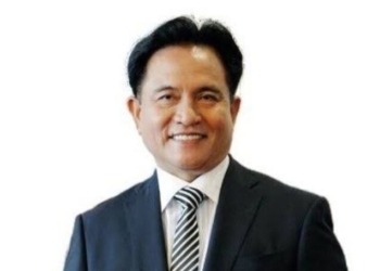 Menteri Koordinator Bidang Hukum, HAM, Imigrasi, dan Pemasyarakatan, Yusril Ihza Mahendra. Dok. Google Foto