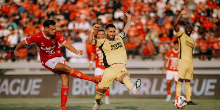 bali united vs semen padang