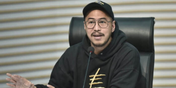 Pandji Pragiwaksono saat menggelar konferensi pers di Jakarta beberapa waktu lalu. (Foto: Antara)