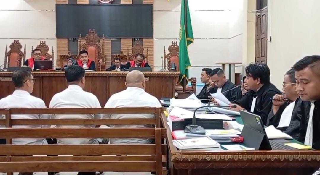 Fakta-fakta persidangan perkara dugaan tindak pidana korupsi (Tipikor) terkait sengketa tanah kembali mengemuka dalam sidang lanjutan di Pengadilan Negeri (PN) Kelas IA Tanjungkarang.
