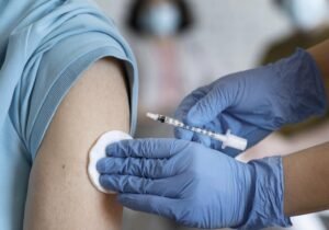 Cegah Penularan Super Flu, Pemprov Sediakan Vaksinasi di Faskes