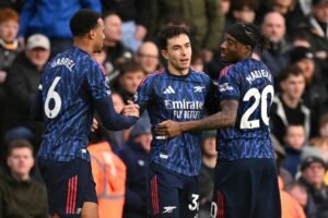 The Gunners Pesta Gol 4-0 di Elland Road