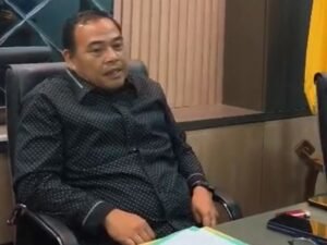 Anggota DPRD Lampung Kempeskan Ban Mobil Mahasiswi, Badan Kehormatan Siap Beri Sanksi