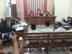 Dituntut 8 Tahun 6 Bulan, Mantan Bupati Lampung Timur Akan Ajukan Pledoi