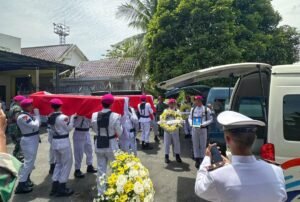 Pemprov Lampung Beri Penghormatan Terakhir kepada Alm. Kopda Marinir Muhammad Mahfudi