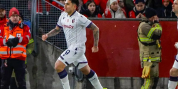 Penyerang Bologna, Santiago Castro (9)