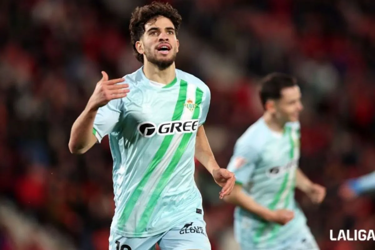 Penyerang sayap Real Betis Abde Ezzalzouli