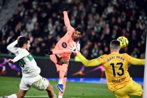 Menang 3-1 atas Elche, Blaugrana Kokoh di Puncak Klasemen