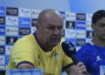 pelatih persib bandung bojan hodak