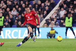 Gol Benjamin Sesko Bawa Manchester United ke Empat Besar