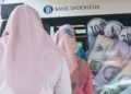 Warga Lampung Ramai Tukar Uang Pecahan Baru di Sejumlah Bank