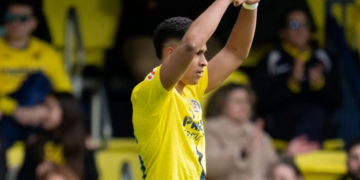 Bek sayap Villarreal, Santiago Mourino