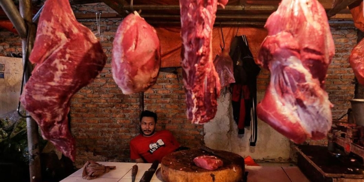 Pertengahan Ramadan, Harga Daging Sapi Mulai Merangkak Naik