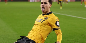 Gelandang Wolves, Rodrigo Gomes