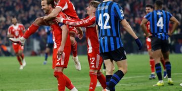 Harry Kane cetak dua gol