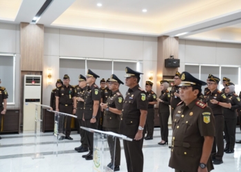 Kajati Lampung Lantik Kajari Lampung Barat, Tuba, dan Tubaba