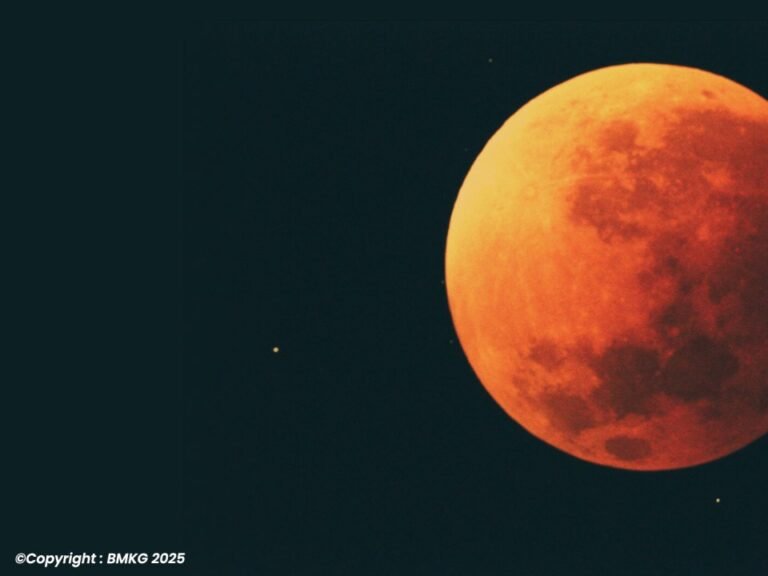 Bulan Menjauh dari Bumi, Ilmuwan Ungkap Dampak Mengejutkan bagi Kehidupan Manusia