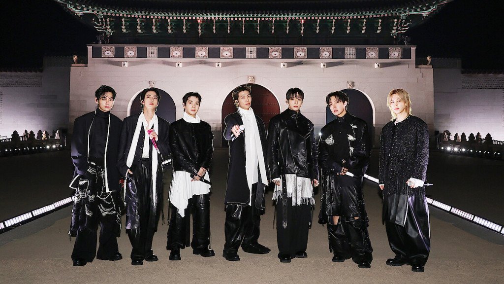 Konser Comeback BTS Pecahkan Rekor Dunia, Harga Saham HYBE Malah Merosot Tajam