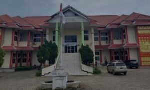 Tunda atau Batalkan Renovasi Gedung DPRD Lampung Tengah