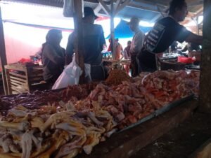Jelang Lebaran, Harga Ayam di Lamsel Dibanderol Rp40 Ribu per Ekor