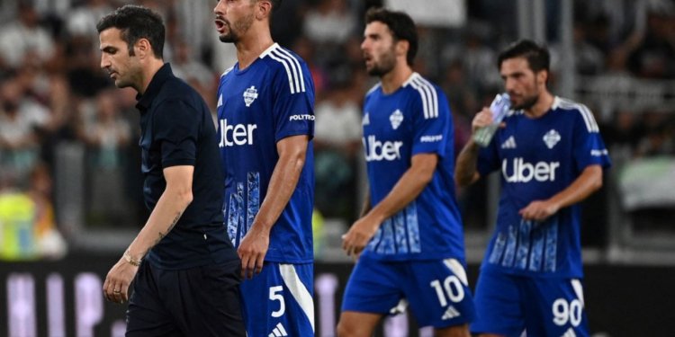 Skuad Como. Foto: AFP/Isabella Bonotto