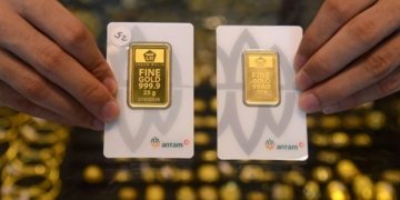 Ilustrasi harga emas hari ini dan buyback emas.