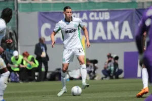 Tembok Kokoh Jay Idzes Bawa Sassuolo Paksa Tuan Rumah Fiorentina Bermain Imbang tanpa Gol