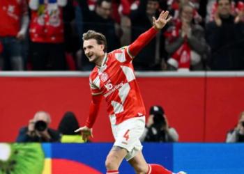 Bek Mainz, Stefan Posch