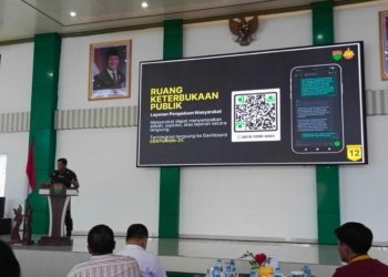 Pangdam XXI/Raden Inten Mayor Jenderal (Mayjen) TNI Kristomei Sianturi menyampaikan pemaparan saat agenda Radin Inten Menyapa, Senin, 13 April 2026. Foto: Lampost.co / Asrul Septian Malik