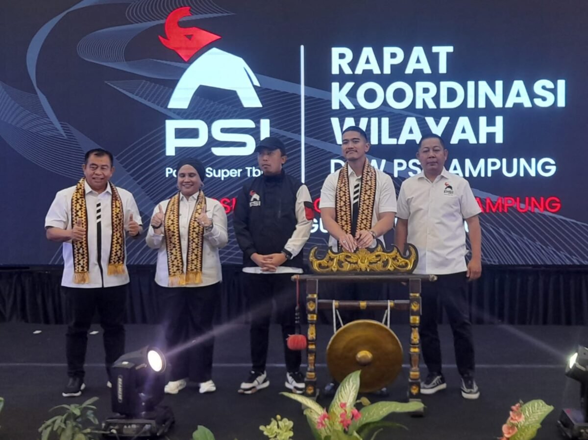 Anggota DPD RI Asal Lampung Bustami Zainudin Gabung PSI