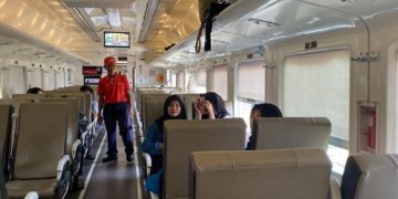 Penumpang Kereta Api Masih Terbanyak Capai 74.979 Orang