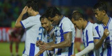 Persib Bandung merayakan kemenangan