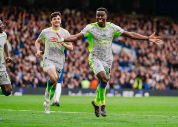 Selebrasi Marc Guehi (kanan)