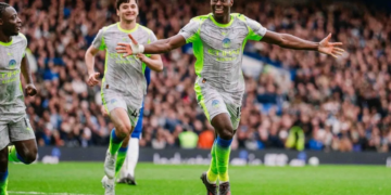 Selebrasi Marc Guehi (kanan)