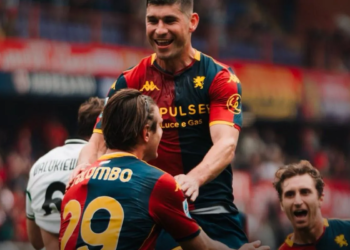 Selebrasi pemain Genoa