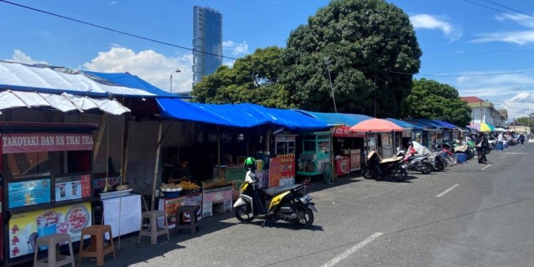 Daya Beli Menurun, Pelaku UMKM di Persit Keluhkan Penurunan Omzet